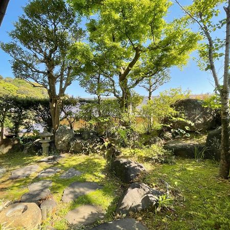 熱海市 熱海 路地 楓ヴィラ エクステリア 写真